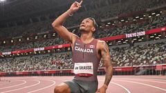 TOKYO, JAPAN - AUGUST 04: First-placed Canada&#039;s Andre De Grasse celebrates after winning the men&#039;s 200m final during day twelve of the Tokyo 2020 Olympic Games at Olympic Stadium on August 4, 2021 in Tokyo, Japan. (Photo Ben Stansall - Pool/Gett