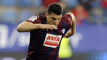Barcelona seek Ander Capa loan to cover Aleix Vidal absence