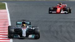 Lewis Hamilton edges Vettel to take pole in Barcelona