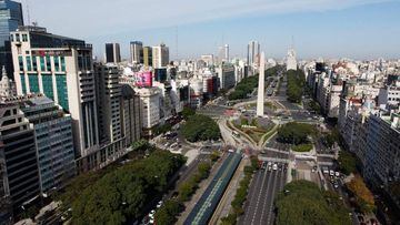 Aereal view of 9 de Julio avenue and Plaza de la Republica square in Buenos Aires on May 28, 2021 amid the coronavirus pandemic. (Photo by JUAN MABROMATA / AFP)