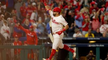 NLCS Game 4: Philadelphia Phillies beat San Diego Padres 10-6; one win away  from World Series - 6abc Philadelphia