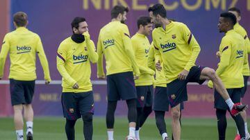 Barcelona squad train amid frustration and disbelief