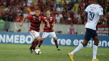 Gustavo Cu&eacute;llar durante el partido entre Flamengo y Liga de Quito por Copa Libertadores.