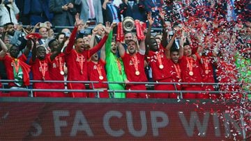 El Liverpool llega crecidísimo ante el Madrid: FA Cup y doblete