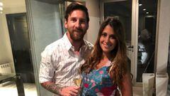 Lionel Messi y Antonella Roccuzzo embarazada el 1 de enero de 2018