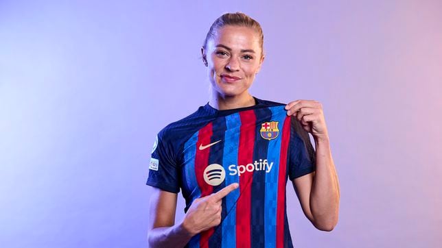 Real Madrid Femenino vs. FC Barcelona Femení: Starting Lineups, Time, & How  To Watch - Managing Madrid