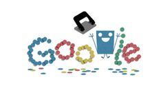 Google celebra el 131&ordm; aniversario de la invenci&oacute;n de la perforadora de papel. Foto: Google