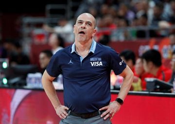 Argentina coach Sergio Hernández.