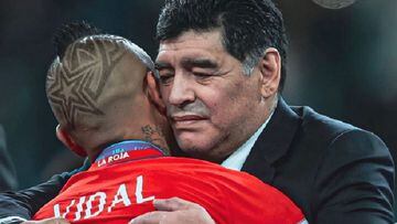 La despedida de Vidal, Alexis y Bravo a Diego Maradona