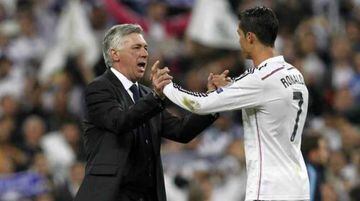 Ancelotti (left) together with Cristiano Ronaldo at Real Madrid.