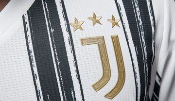 El equipo de Turín presentó su nueva indumentaria para la próxima temporada donde jugarán la Serie A y la Champions League.