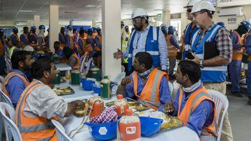 Qatar 2022: un informe avala la mejoría laboral de los obreros
