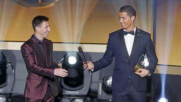 Leo Messi y Cristiano Ronaldo durante un gala del Bal&oacute;n de Oro.