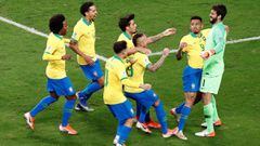 Brasil sufre para clasificar a las semifinales de la Copa Am&eacute;rica ante Paraguay