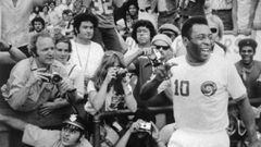 The Brazilian legend came out of semi-retirement to spend three seasons playing for New York Cosmos. He made his debut on 15 June 1975.
