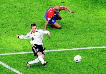 En el minuto 6 del partido inaugural entre Alemania y Costa Rica, Philipp Lahm anotó uno de los mejores goles de aquella Copa. 