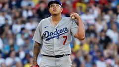 BOSTON, MA - AUGUST 26: Pitcher Julio Urias #7 of the Los Angeles Dodgers stands on the mound after giving up a three-run home run to the Boston Red Sox during the sixth inning at Fenway Park on August 26, 2023 in Boston, Massachusetts. (Photo By Winslow Townson/Getty Images) (Photo by Winslow Townson / GETTY IMAGES NORTH AMERICA / Getty Images via AFP)