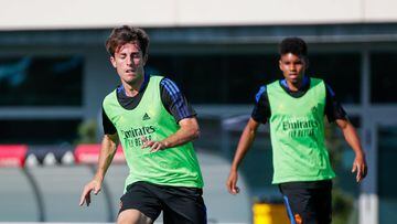 Odriozola becomes latest Real Madrid player to test positive for covid-19