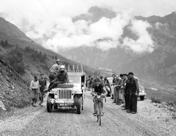 El ciclista suizo, vencedor del tour de 1950, falleció el 30 de diciembre a los 97 años.