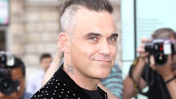Robbie Williams asegura que estuvo a punto de morir por una dieta de pescado