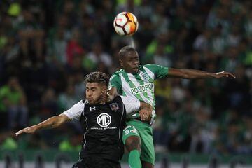 Atlético Nacional clasificó a los octavos de final de la Copa Libertadores tras empatar 0-0 ante Colo Colo en el Atanasio Girardot de Medellín. El equipo verde pasa siendo primero con 10 puntos.