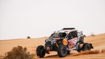 401 Lopez Contardo Francisco (chl), Latrach Vinagre Juan Pablo (chl), Can-Am, South Racing Can-Am, Motul, SSV Series - T4, action during the 7th stage of the Dakar 2021 between Ha&#039;il and Sakaka, in Saudi Arabia on January 10, 2021 - Photo Antonin Vincent / DPPI AFP7  10/01/2021 ONLY FOR USE IN SPAIN