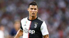 Fans to sue after Ronaldo sits out Juventus friendly in Seoul
