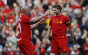 Gerrard congratulated by Gary McAllister.