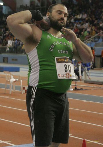 The thrower started politics in 2003 as a sports councillor in León.