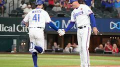 Texas Rangers center fielder Eli White makes the best defensive play that we have seen this season in the Rangers 9-5 win over the Tampa Bay Rays