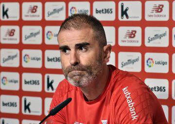 Priorities | Athletic Bilbao manager Gaizka Garitano speaking to the press.