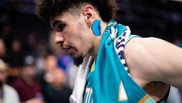 CHARLOTTE, NORTH CAROLINA - NOVEMBER 17: LaMelo Ball #1 of the Charlotte Hornets looks on after losing to the Milwaukee Bucks during an NBA In-Season Tournament game at Spectrum Center on November 17, 2023 in Charlotte, North Carolina. NOTE TO USER: User expressly acknowledges and agrees that, by downloading and or using this photograph, User is consenting to the terms and conditions of the Getty Images License Agreement.   Jacob Kupferman/Getty Images/AFP (Photo by Jacob Kupferman / GETTY IMAGES NORTH AMERICA / Getty Images via AFP)