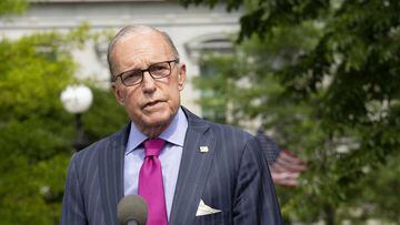 Washington (United States Of America), 15/06/2020.- Director of the National Economic Council Larry Kudlow speaks to members of the media following a television interview outside the White House in Washington D.C., USA, 15 June 2020. (Estados Unidos) EFE/
