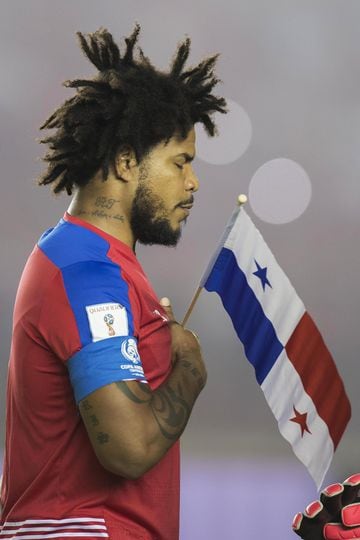 Al iniciar el encuentro ante Trinidad y Tobago, el panameño igualó a su compatriota como el jugador con más ediciones en este torneo.