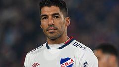 Nacional's Luis Suarez looks on at the end of the Uruguayan First Division Clausura football match against Rentistas, at the Gran Parque Central stadium in Montevideo, on August 4, 2022. (Photo by Pablo PORCIUNCULA / AFP)