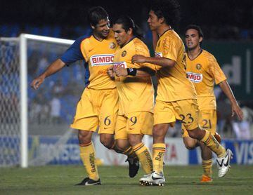 En la Copa Libertadores de 2008, octavos de final, América cayó 4-2 en casa ante el Flamengo. Para la vuelta, las Águilas se impusieron 3-0 a los brasileños en el Estadio Maracaná e hizo una verdadera hazaña para calificarse a cuartos de final. 
