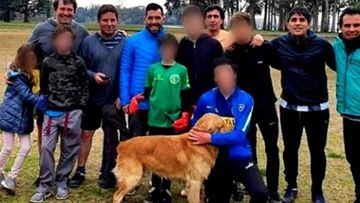 Acusan a Carlos Tevez de romper la cuarentena para jugar al fútbol con un concejal de Maipú