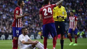 Benzema forced off at break in Real's derby defeat
