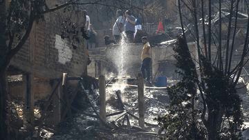 Vina del Mar, 23 de Diciembre de 2022Sectores altos de la ciudad tras la noche donde un incendio afecto a mas de 400 casas.Jonnathan Oyarzun/Aton Chile