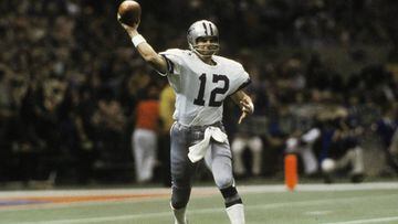 Dallas Cowboys&#039; Roger Staubach throwing the football during Super Bowl game against the Denver Broncos in New Orleans.