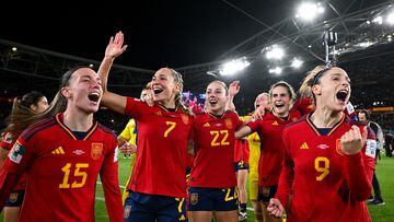 Under Spanish Sports Law, refusing international duty is a very serious infraction. The ball is in the hands of new Women’s team coach, Montse Tomé.