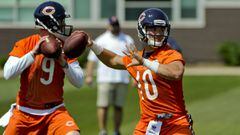 May 12, 2017; Lake Forest, IL, USA; Chicago Bears quarterback  Mitch Trubisky (10) works out with Jordan West (9) during the Bear&#039;s Rookie Minicamp  at Halas Hall. Mandatory Credit: Matt Marton-USA TODAY Sports