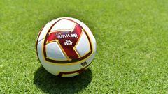 La Liga MX presenta campaña por la inclusión y presenta nuevo balón especial