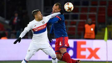 Lyon vence de visitante al CSKA y se acerca a cuartos de Europa League