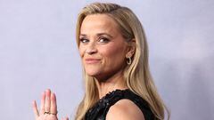 Reese Witherspoon makes first public appearance since divorce announcement.