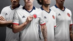 Fabra, James, Cuadrado y Cardona lucen la nueva camiseta de la Selección Colombia.