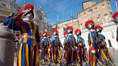Everything you need to know about the Swiss Guard: Marriage, guns, language, history, uniforms…
