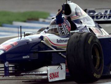 Jacques Villeneuve conquistó el título de F1 en 1997. Compitió en el Nascar de Canadá y también disputó una prueba de las 24 horas de Le Mans.