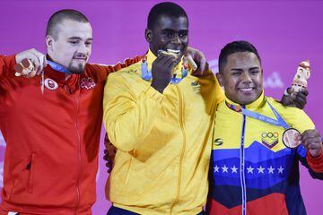 Es una de las grandes proyecciones de Colombia en las pesas. En los Panamericanos de Lima ganó el oro en la categoría de los 96kg y con sus 21 años se espera que Tokio 2020 se convierta en el trampolín para empezar su camino olímpico.