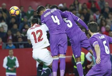 Sevilla F.C. Real Madrid C.F.  Gol 1-1 Ramos scores an og